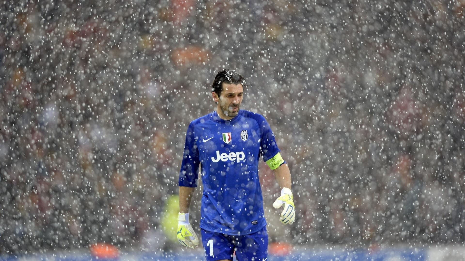 谷爱凌训练中遭遇意外事故 冰雪大家庭齐声祝福，早日康复！