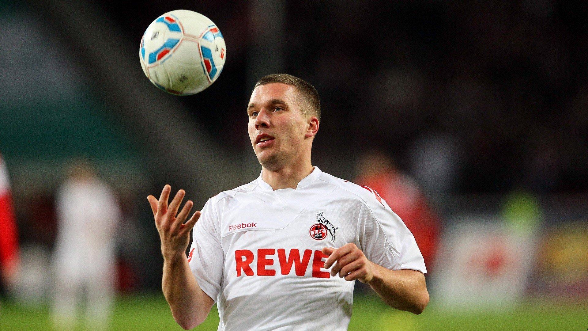 哈维含泪告别诺坎普，执教巴萨太难了，离开是因深爱这支球队